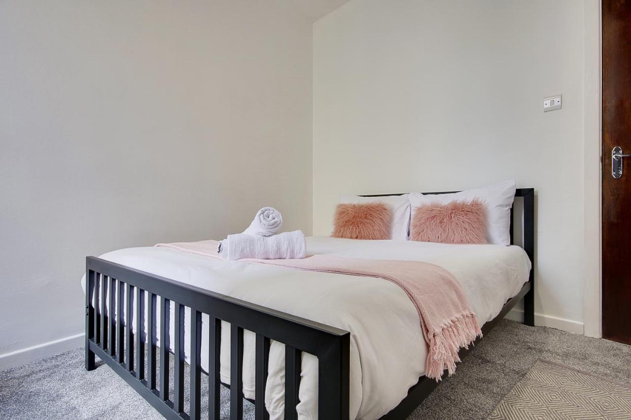בורנמות' Sea La Vie Apartment מראה חיצוני תמונה